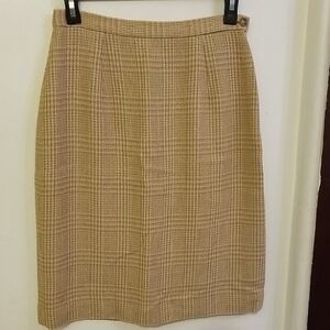 Jones New York Beige Plaid Pencil Skirt